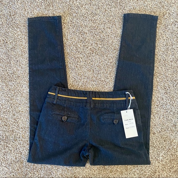 Straight Leg Jeans NWT - Picture 2 of 9
